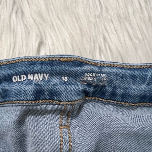 Old Navy Rockstar Super Skinny Jean Mary Kate 18 - Picture 9 of 11